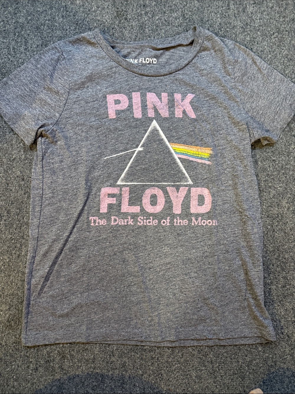Pink Floyd Music 2021 T-shirt Gray Dark Side of the Moon Size Small